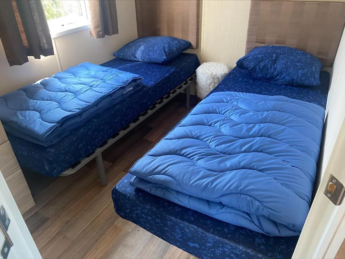 Vakantiepark Kijkduin - 870 헤이그 0*,  네덜란드